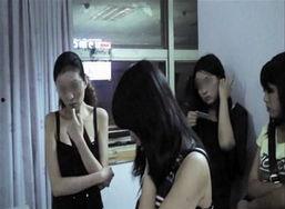 黄色成人在线视频,揭秘背后真相与影响